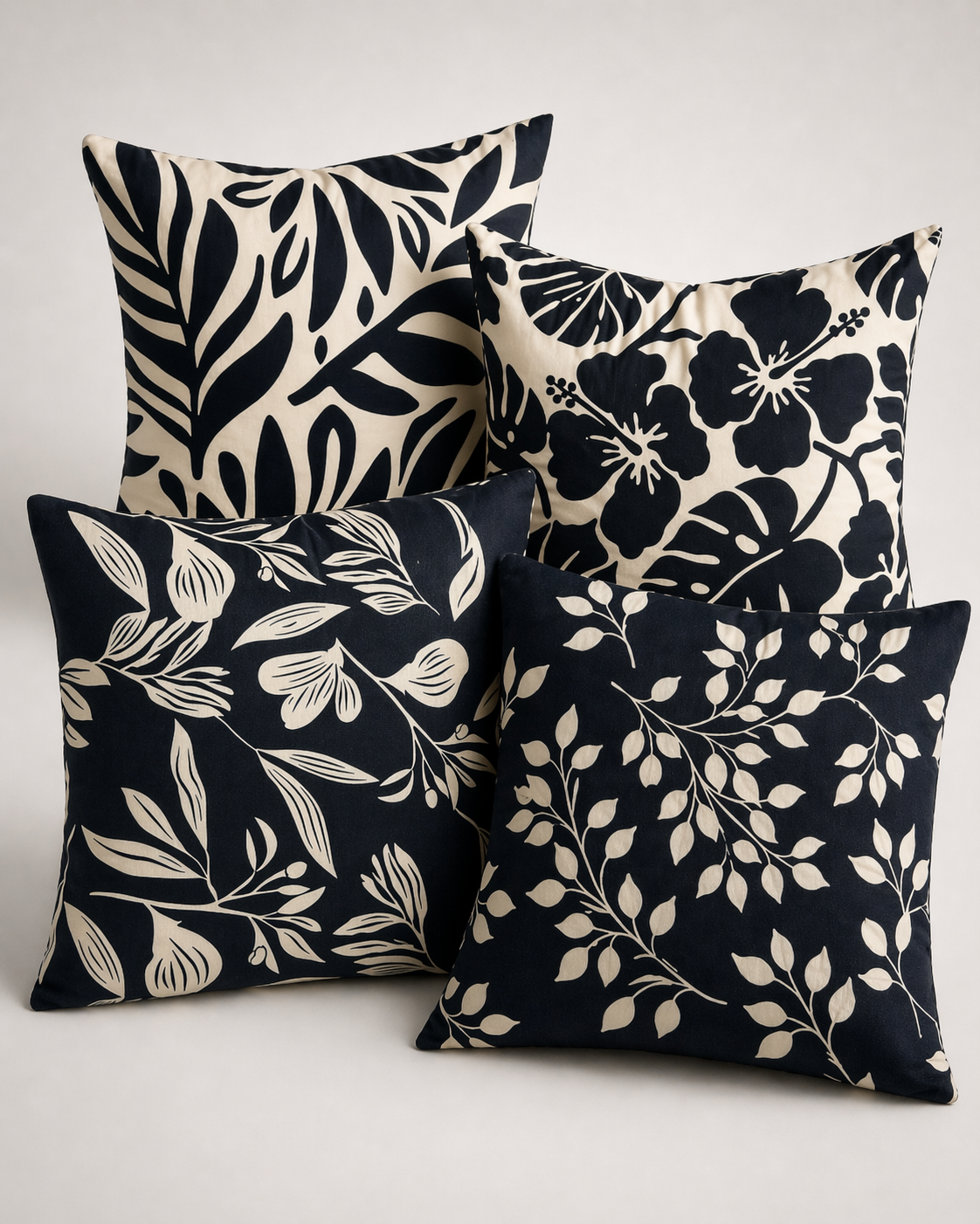 CAPA DE ALMOFADA PRETA FOLHAGEM 43X43